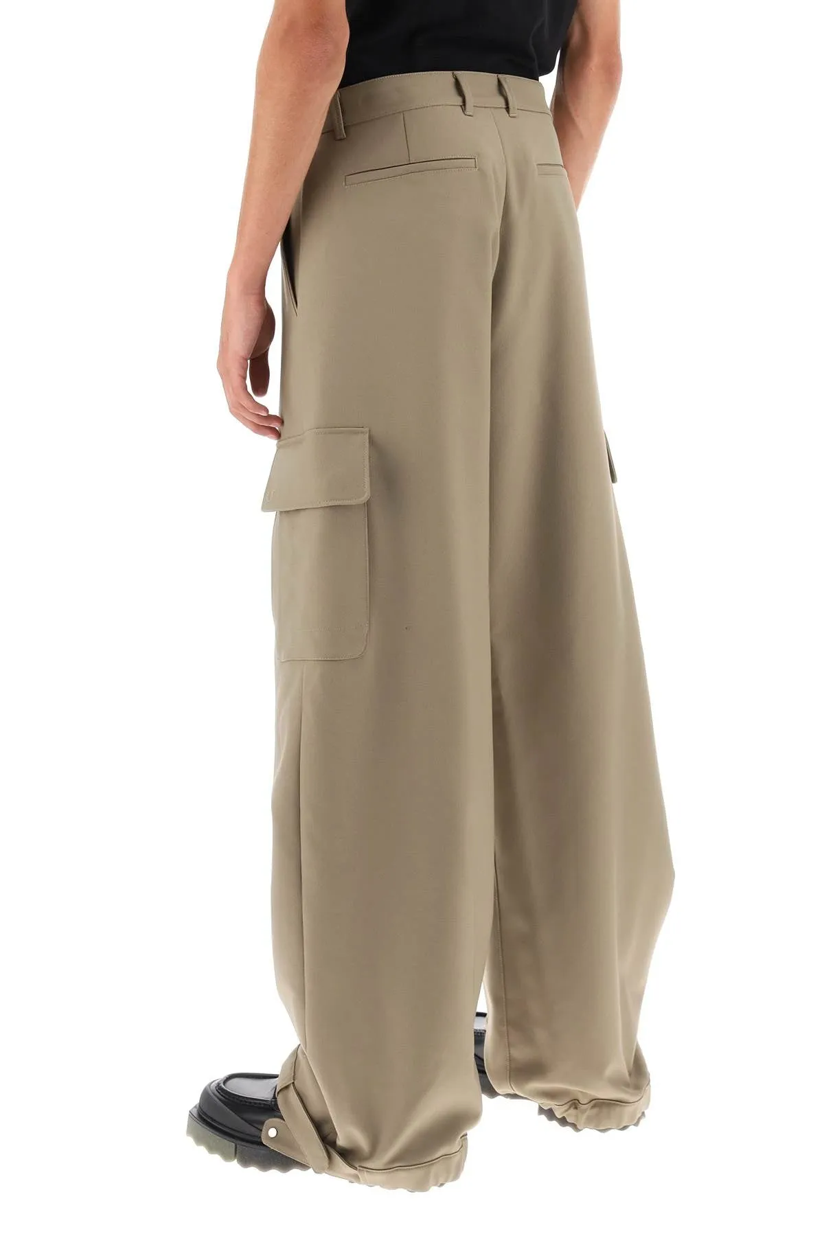 baggy fit cargo pants