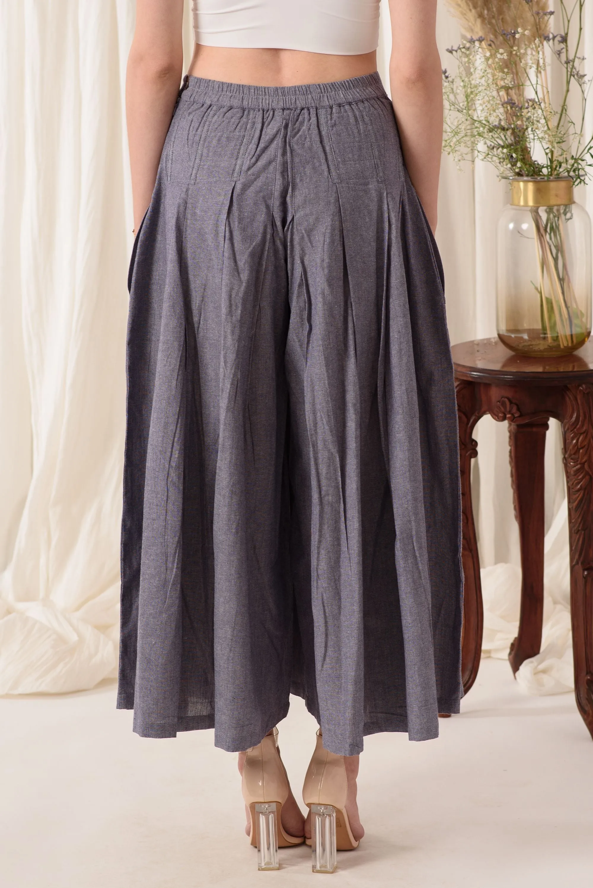 DENIM COLOR WIDER LEG / FLAIRED P PLATTED PLAZZO PANT