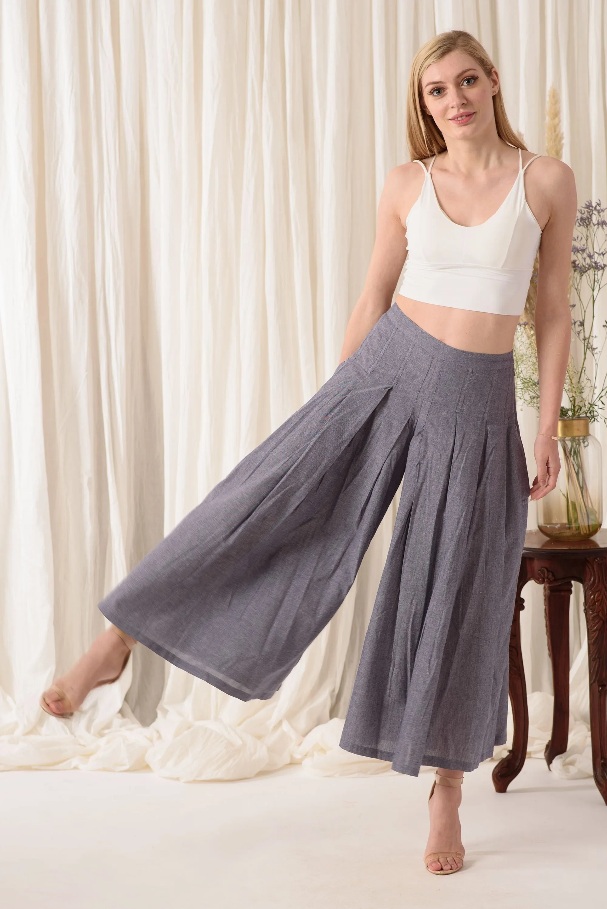 DENIM COLOR WIDER LEG / FLAIRED P PLATTED PLAZZO PANT