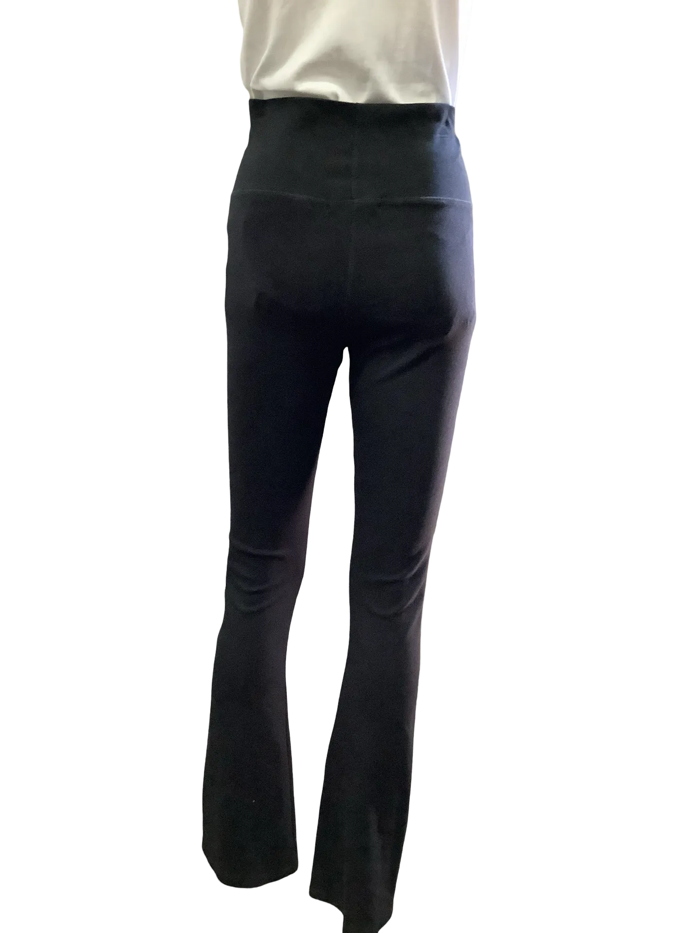 Perfect White Tee Pant Black Size: L