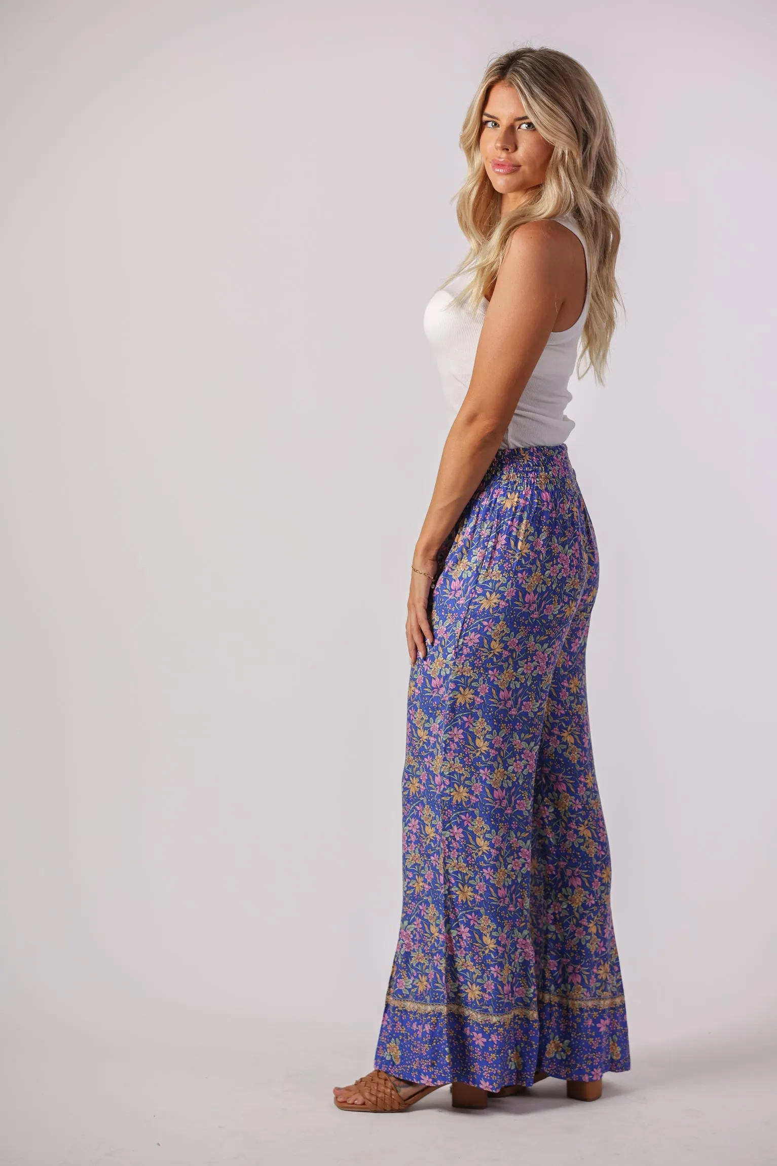Traveler Pant in Bombay